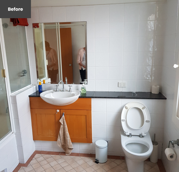 Bathroom before a renovation